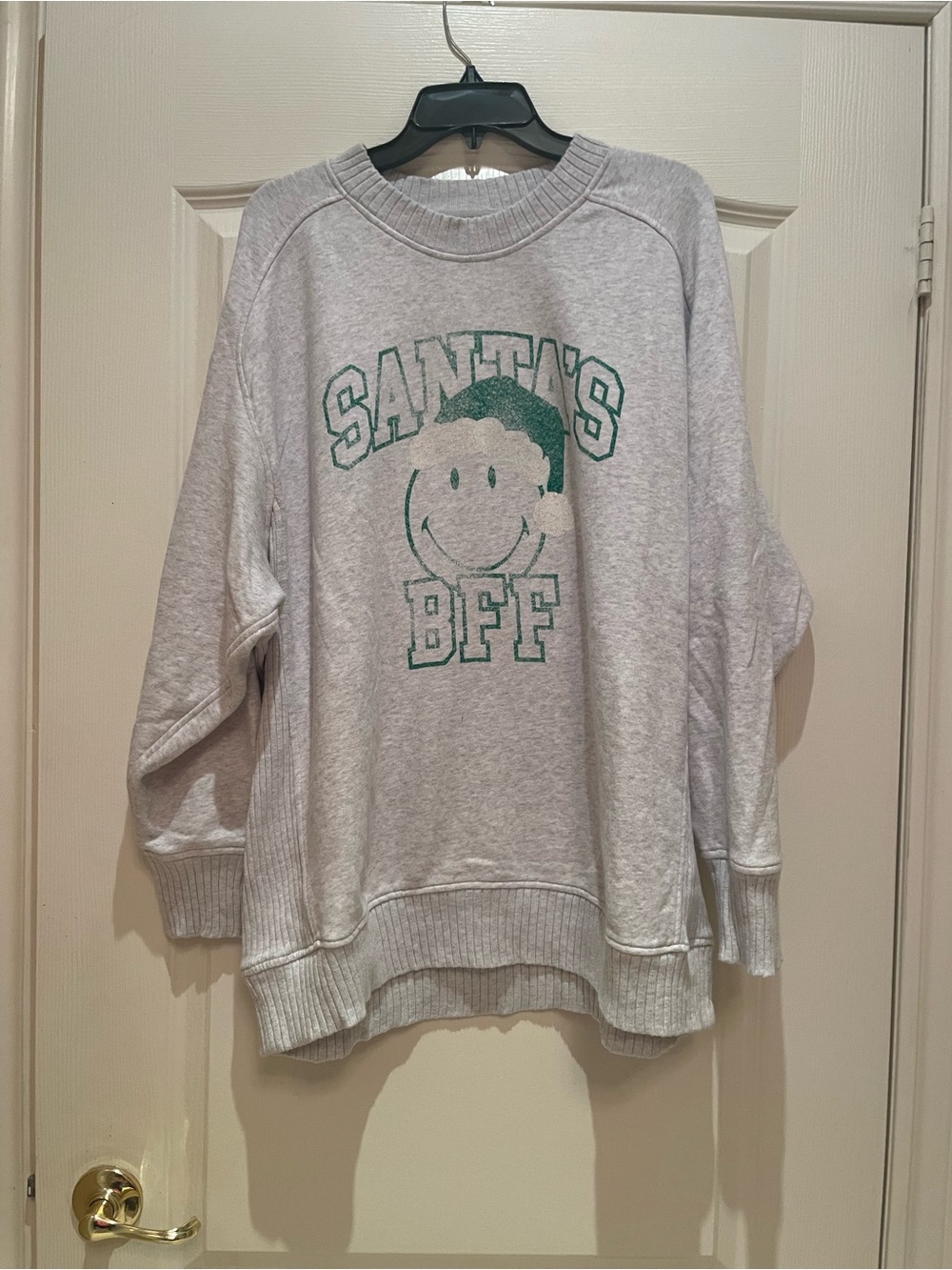 Aerie Graphic Holiday Crewneck